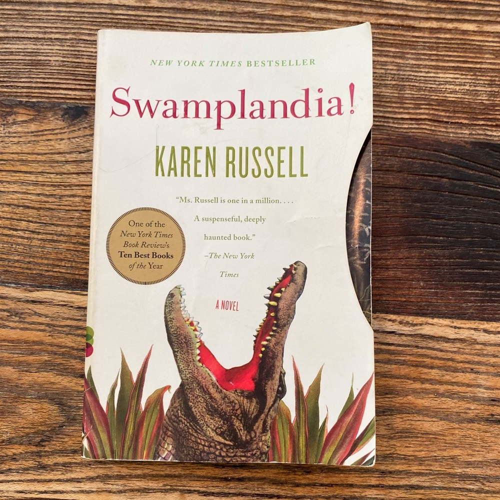 Book - Swamplandia! By Karen Russell